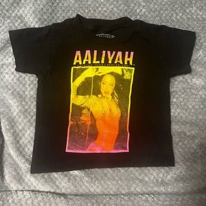 Aaliyah shirt size 3T
